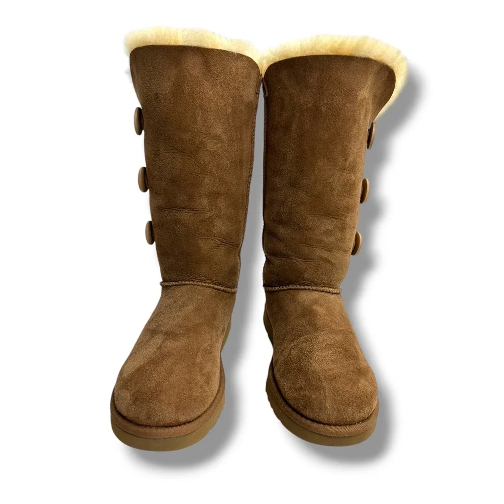 UGG Australia Bailey Button Triplet Chestnut Suede Tall Boots 1873 Womens 7
